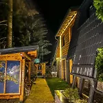 Basic Jelen Sauna & Jacuzzi 아파트 *