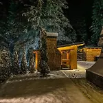 Basic Jelen Sauna & Jacuzzi * Vlasic