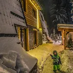 Basic Jelen Sauna & Jacuzzi Appartement Vlasic