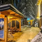 Basic Jelen Sauna & Jacuzzi Appartement Vlasic