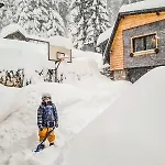 Basic Jelen Sauna & Jacuzzi Vlasic