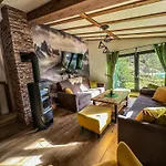 Basic Jelen Sauna & Jacuzzi *