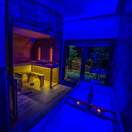 아파트 Basic Jelen Sauna & Jacuzzi