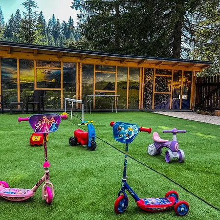 Basic Jelen Sauna & Jacuzzi *