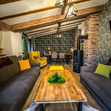 Apartament Basic Jelen Sauna & Jacuzzi Vlašić