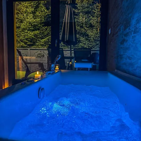 아파트 Basic Jelen Sauna & Jacuzzi 블라시츠