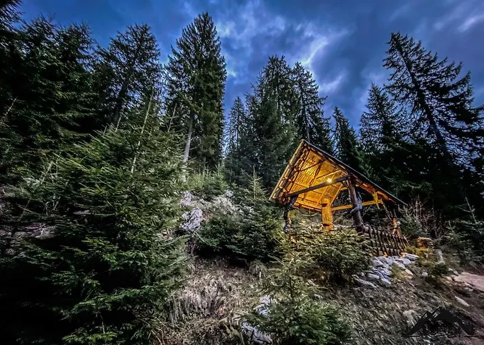 Basic Jelen Sauna & Jacuzzi Apartmán