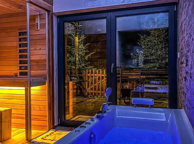 Basic Jelen Sauna & Jacuzzi Vlašić